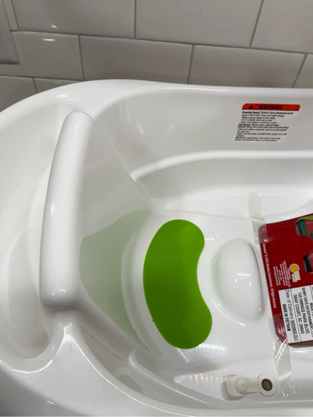 CoComelon 0-24 Month 3-in-1 Baby Bathtub W/Removable Sling, Drain and Storage